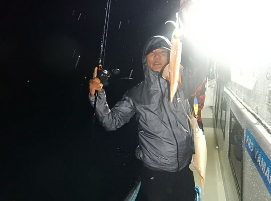 渡船よしだ屋／９月１日（木）　夜イカメタル船の釣果①
