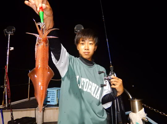 渡船よしだ屋／’２３年９月１日（金）　夜イカメタル船の釣果①
