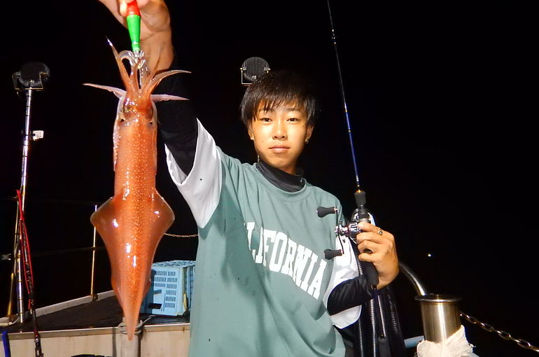 渡船よしだ屋／’２３年９月１日（金）　夜イカメタル船の釣果①