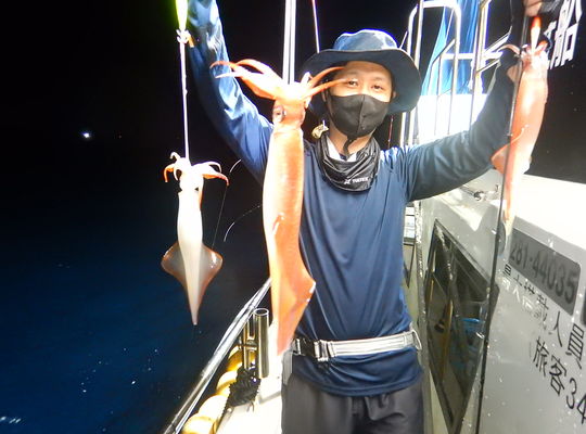 渡船よしだ屋／’２３年９月１１日（月）　夜イカメタル船の釣果①