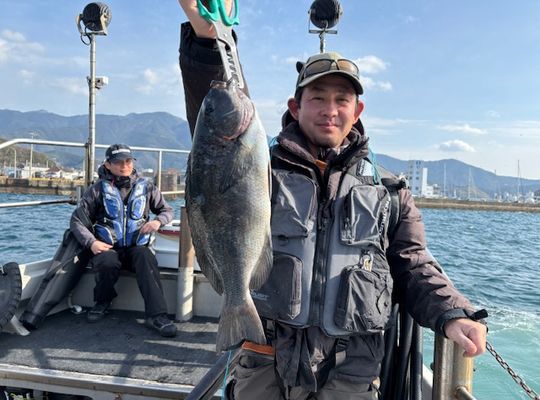 渡船よしだ屋／’２５年２月２１日（金）　磯釣りの釣果①