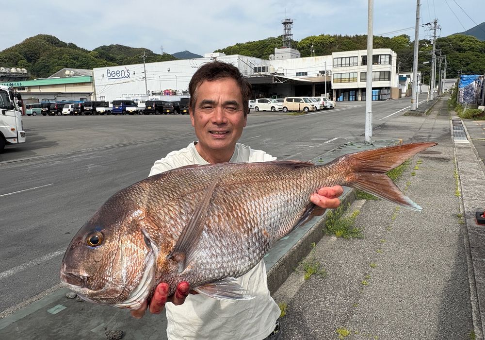 渡船よしだ屋／’２５年５月３日（土）　磯釣りの釣果①