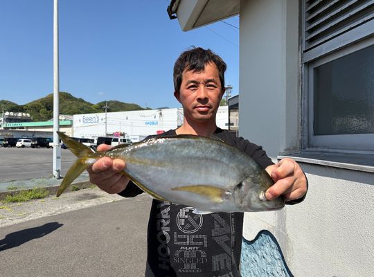 渡船よしだ屋／’２５年５月４日（日）　磯釣りの釣果①