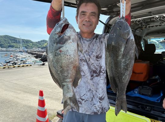 渡船よしだ屋／’２５年６月２７日（金）　磯釣りの釣果①