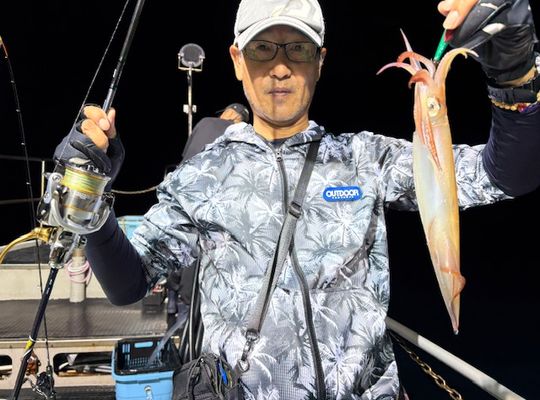 渡船よしだ屋／’２５年７月２０日（日）　夜イカ釣り船の釣果①
