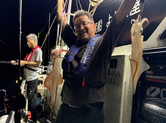 渡船よしだ屋／’２５年８月１２日（火）　夜イカ釣り船の釣果①