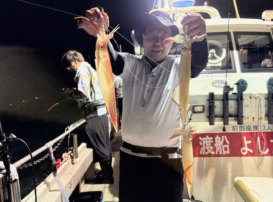 渡船よしだ屋／’２５年８月１８日（月）　夜イカ釣り船の釣果①