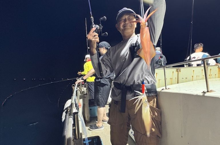 渡船よしだ屋／’２５年９月１日（月）　夜イカ釣り船の釣果①