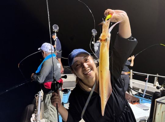 渡船よしだ屋／’２５年９月８日（月）　夜イカ釣り船の釣果①