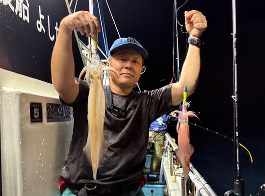 渡船よしだ屋／’２５年９月１３日（土）　夜イカ釣り船の釣果①