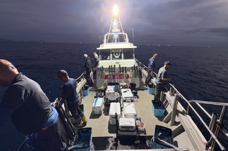 渡船よしだ屋／今年度の夜イカ釣り営業は、９／28（日）で終了です