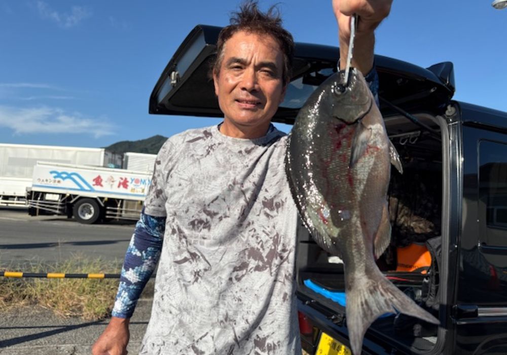 渡船よしだ屋／’２５年１０月１７日（金）　磯釣りの釣果①