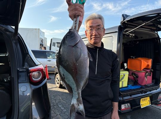 渡船よしだ屋／’２５年１１月１６日（日）　磯釣りの釣果①