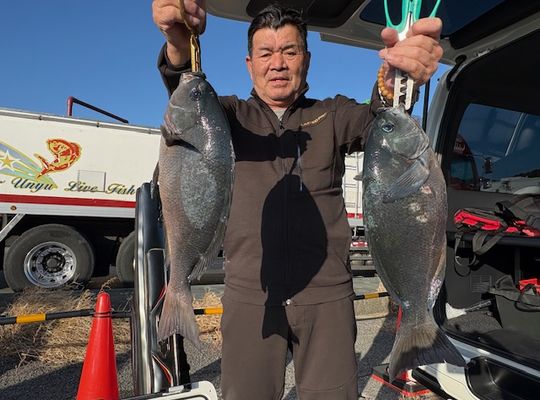 渡船よしだ屋／’２５年１１月２９日（土）　磯釣りの釣果①