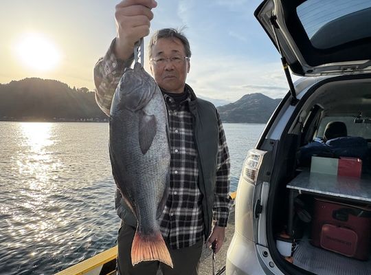 渡船よしだ屋／’２５年１２月２３日（火）　磯釣りの釣果①