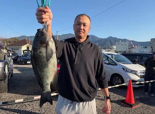 渡船よしだ屋／’２５年１２月２９日（月）　磯釣りの釣果①