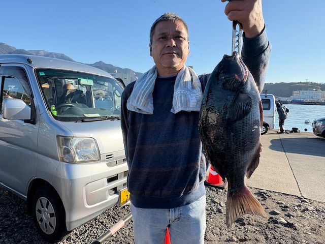 26年1月9日（金） 磯釣りの釣果 | 愛媛を拠点に渡船にまつわる事業