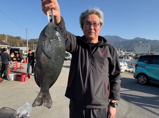 渡船よしだ屋／’２６年１月１７日（土）　磯釣りの釣果①