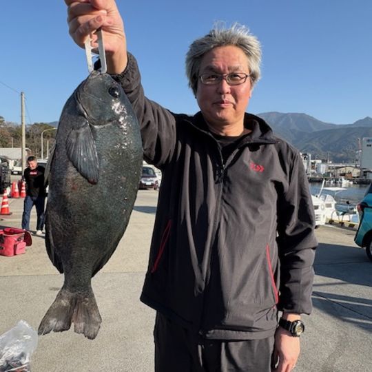渡船よしだ屋／’２６年１月１７日（土）　磯釣りの釣果①