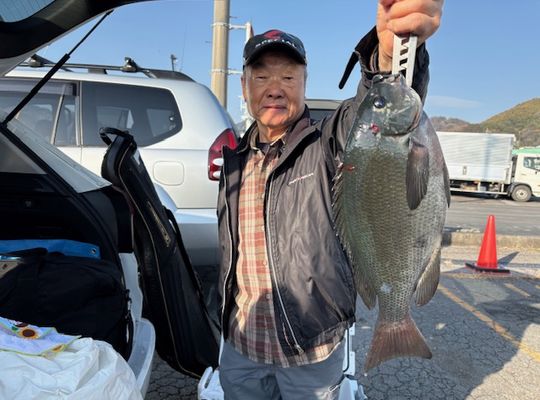 渡船よしだ屋／’２６年１月１９日（月）　磯釣りの釣果①