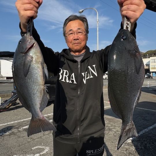 渡船よしだ屋／’２６年２月１３日（金）　磯釣りの釣果①