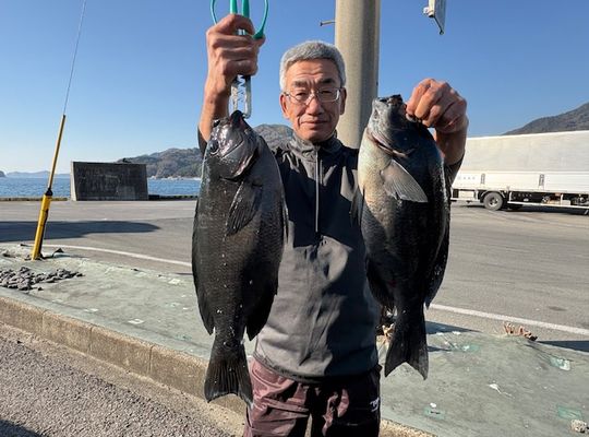 渡船よしだ屋／’２６年２月２１日（土）　磯釣りの釣果①