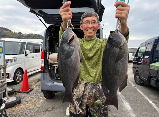渡船よしだ屋／’２６年２月２２日（日）　磯釣りの釣果①