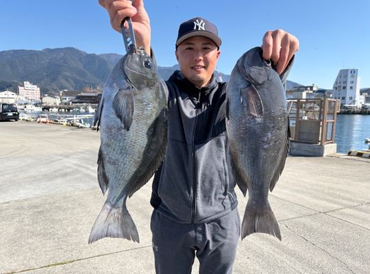 渡船よしだ屋／’２６年３月１１日（水）　磯釣りの釣果①