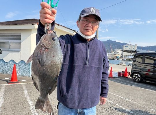 渡船よしだ屋／’２６年３月１２日（木）　磯釣りの釣果①