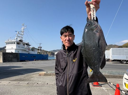 渡船よしだ屋／’２６年３月１６日（月）　磯釣りの釣果①