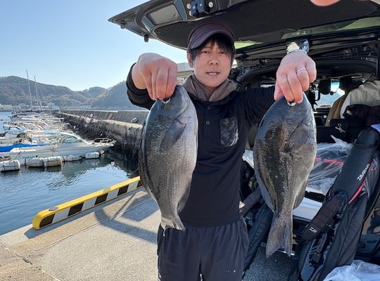 渡船よしだ屋／’２６年３月２０日（金）　磯釣りの釣果①
