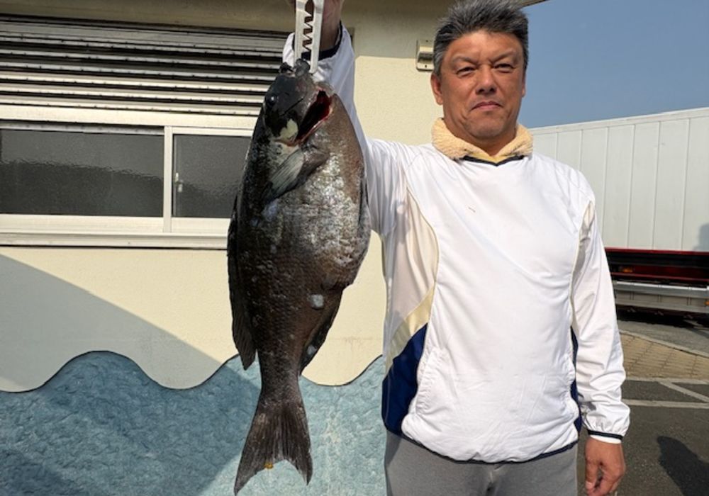 渡船よしだ屋／’２６年３月２８日（土）　磯釣りの釣果①