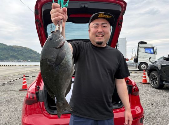 渡船よしだ屋／’２６年４月２９日（水）　磯釣りの釣果①