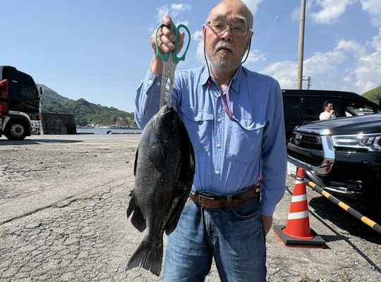 渡船よしだ屋／’２６年５月２９日（金）　磯釣りの釣果①