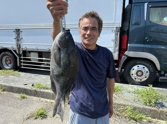 渡船よしだ屋／’２６年６月２９日（月）　磯釣りの釣果①①