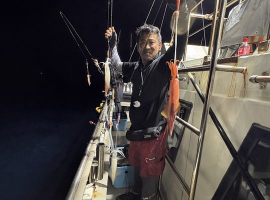 渡船よしだ屋／’２６年７月１３日（月）　夜イカ釣りの釣果①