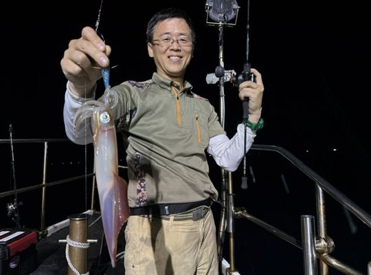 渡船よしだ屋／’２６年７月１６日（木）　夜イカ釣りの釣果①