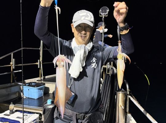 渡船よしだ屋／’２６年７月１９日（日）　夜イカ釣りの釣果①