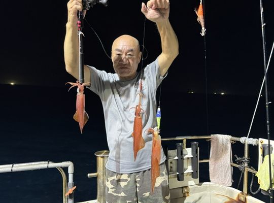 渡船よしだ屋／’２６年７月２２日（水）　夜イカ釣りの釣果①