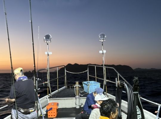 渡船よしだ屋／’２６年８月１１日（火）　夜イカ釣りの釣果①