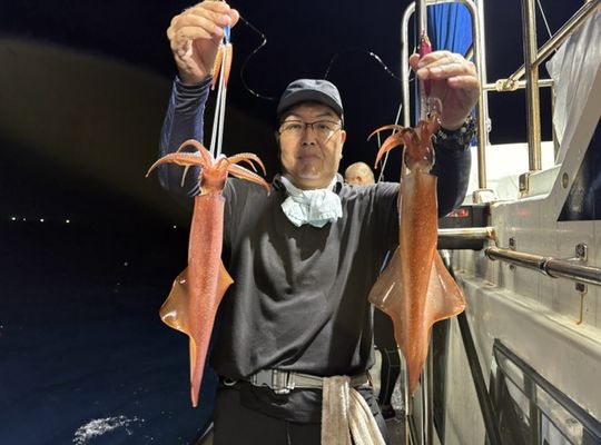 渡船よしだ屋／’２６年８月３０日（日）　夜イカ釣りの釣果①