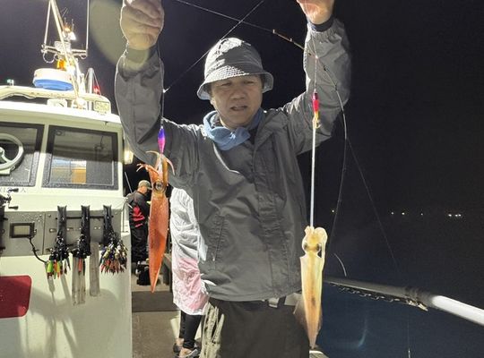 渡船よしだ屋／’２６年９月１０日（木）　夜イカ船釣りの釣果①①